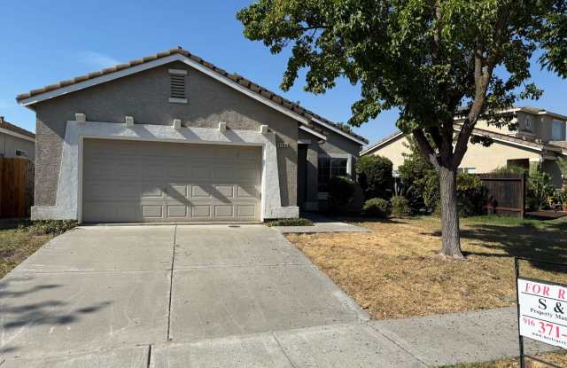 3193 Saginaw St - West Sacramento 95691 photos photos