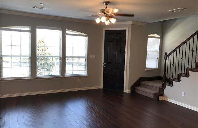 2560 Sarah Lane Gallery 2