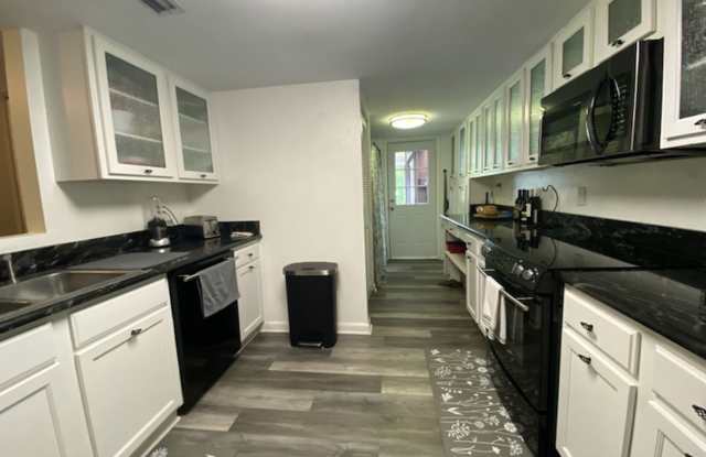 Huge Townhome in the Trails in Ormond Beach! Gallery 4