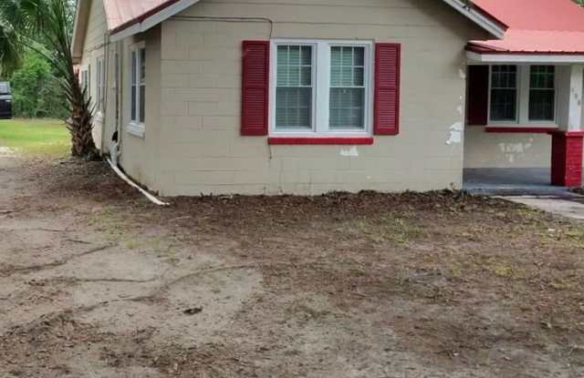 4 Bed/2 Bath Home- Under Renovations photos photos 4 Bed/2 Bath Home- Under Renovations photos photos