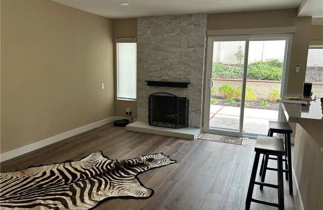28 Lucero East Gallery 4