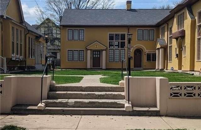 1924 N Talbott Street Gallery 1