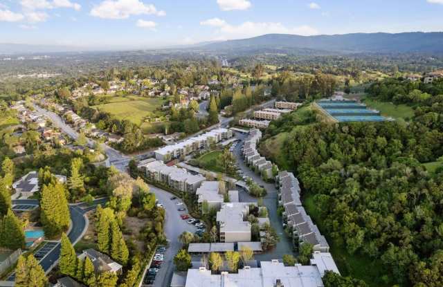 2 Bd/1 Ba Farm Hill Condo - Top-floor Unit / View toward SF Bay photos photos