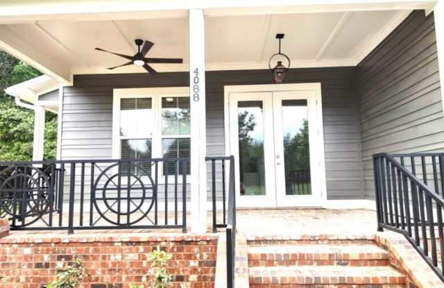 Premium 4 Bedroom in Southwood Gallery 4