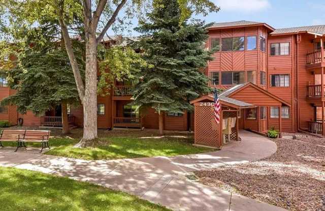 Charming 2-Bed Condo with Mountain Views in 55+ Community Off Palmer Park Gallery 1