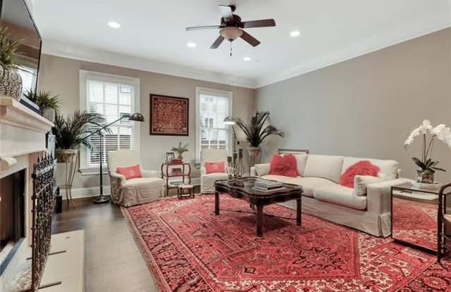 3585 Roxboro Road NE # 1 Gallery 4