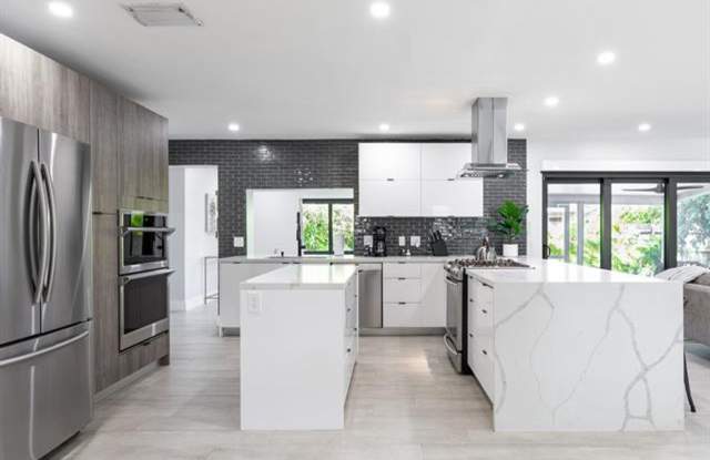 19421 NE 18th Ct # 19421, Miami, FL 33179 Gallery 1