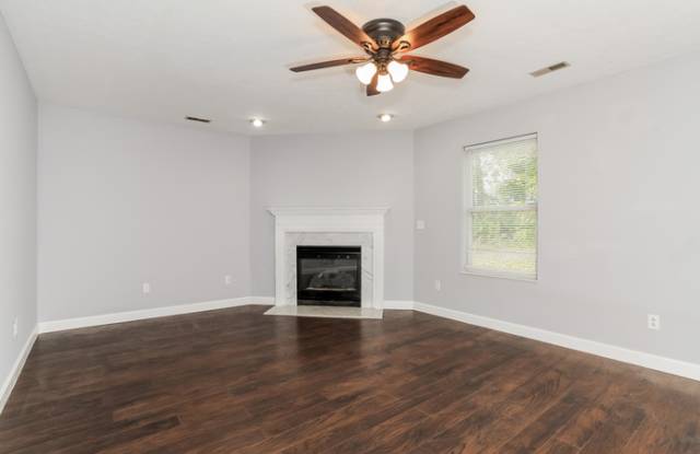 924 East Branch Court Gallery 2
