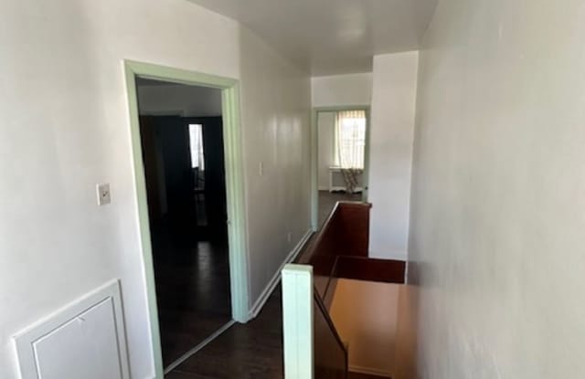2 Bedroom, 2 Bathroom Apt for Rent - 2nd Flr Gallery 3