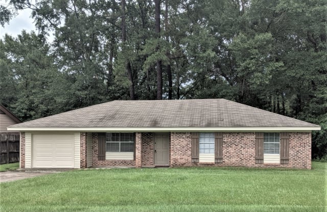 516 Hacienda Ave - 516 Hacienda Avenue, West Hattiesburg, MS 39402