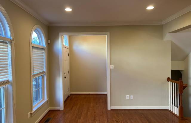 2904 MARLEY Lane Gallery 4
