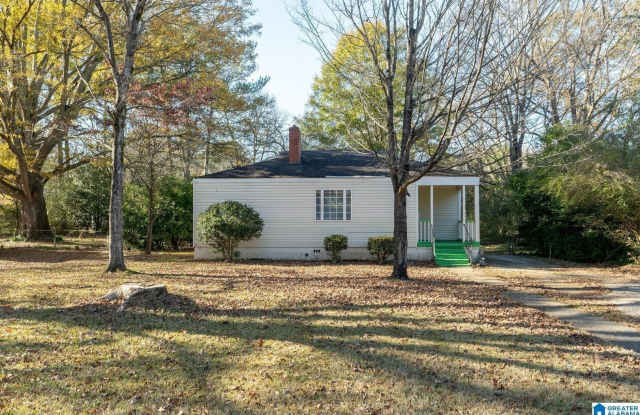 NOW AVAILABLE! MOVE IN SPECIAL!! - 944 Meadowbrook Drive, Birmingham, AL 35215