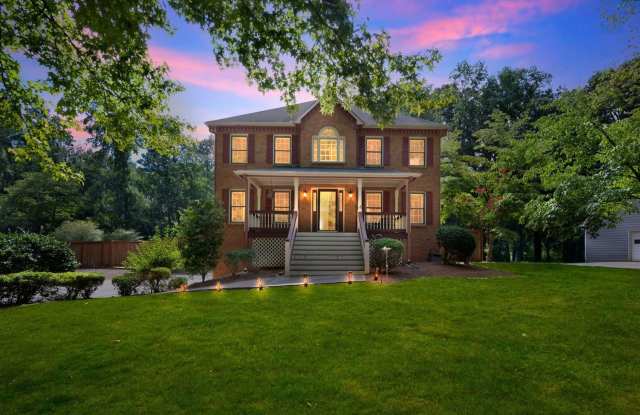 Country-Chic Retreat in Hickory Flat photos photos