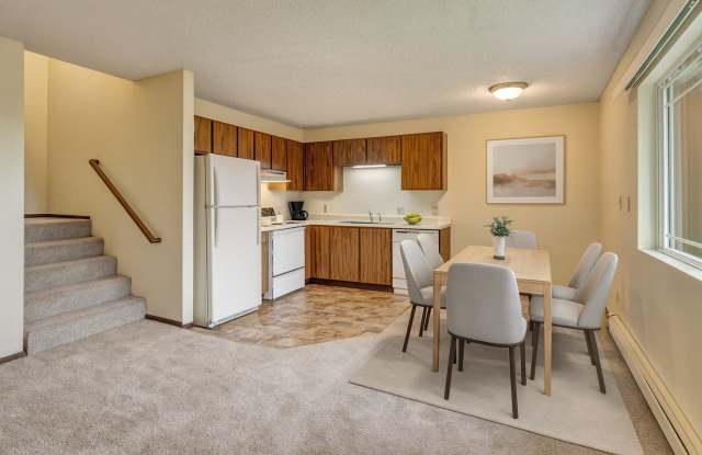 Brighton Woods Apartment Homes Gallery 2
