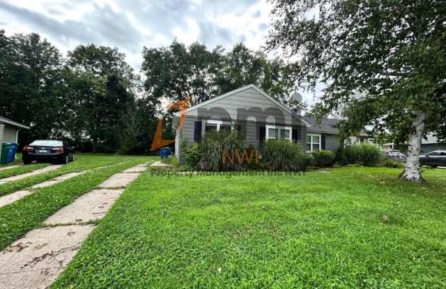 2908 Oakdale Avenue - 2908 Oakdale Avenue, La Porte, IN 46350