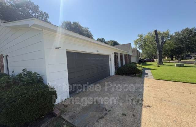 1116 Simmonsridge Drive Gallery 4