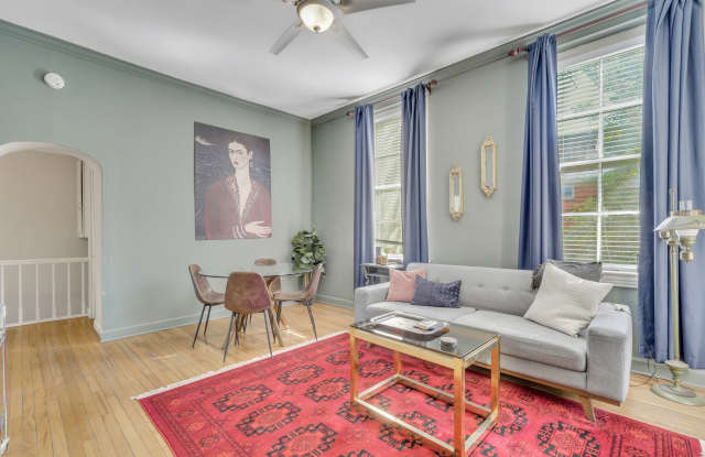 312 E Liberty photos photos