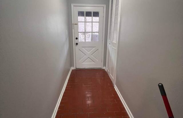 1309 East 21st photos photos