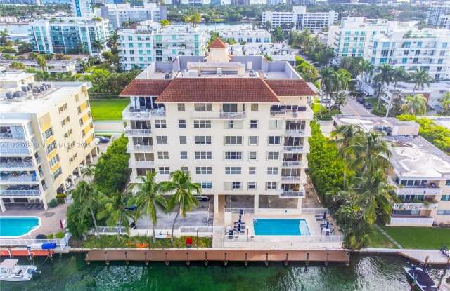 10140 W Bay Harbor Dr Gallery 2