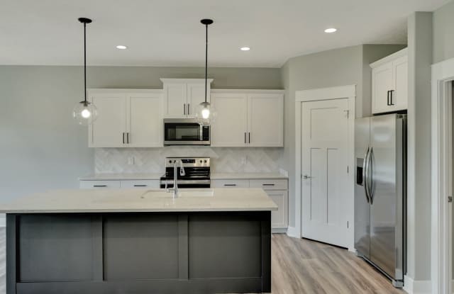 Luxury Townhome Gallery 4