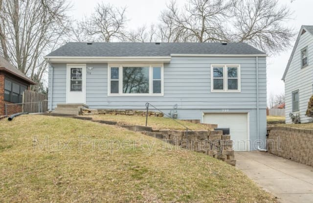732 4th St photos photos