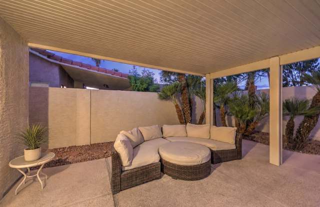 1922 Donnington Ct Gallery 4