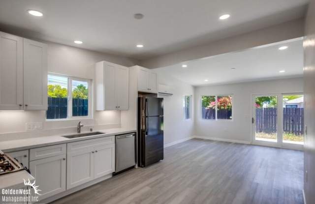 3983 King Street photos photos