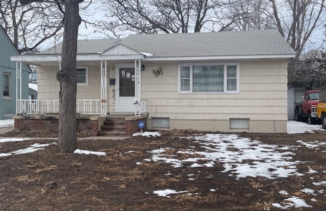 2425 9th Avenue - 2425 9th Avenue, Greeley, CO 80631