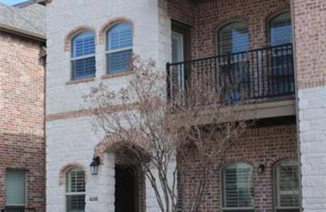 4208 Comanche Drive Gallery 3