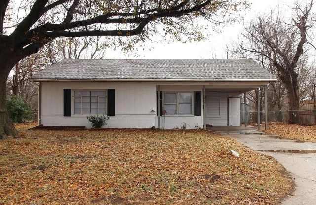 1825 Elm Dr photos photos