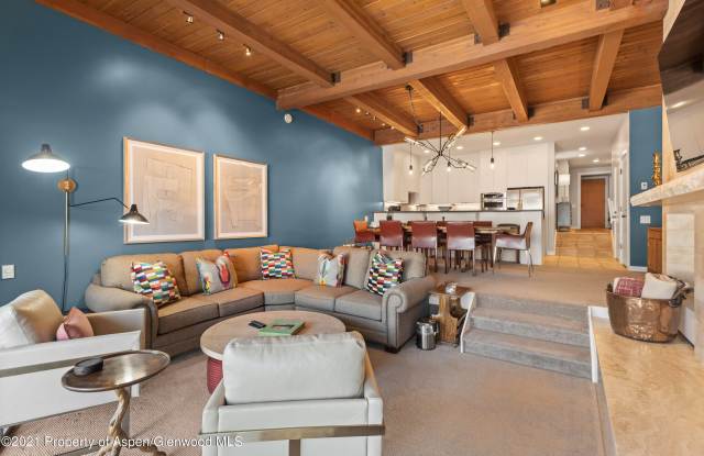 810 Ridge Road Gallery 3