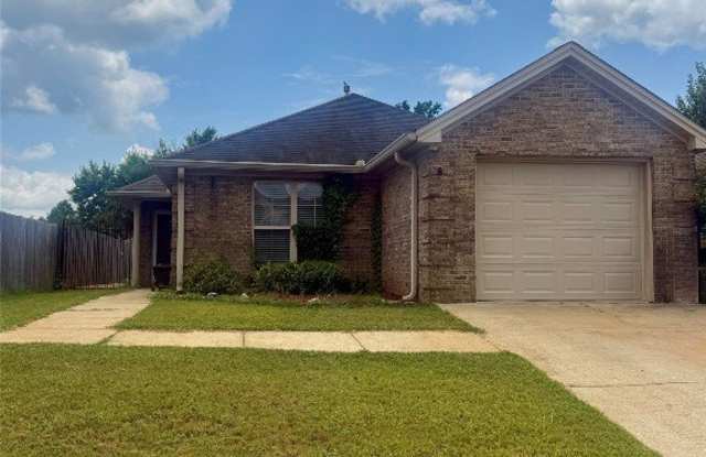 721 BUENA VISTA Loop - 721 Buena Vista Loop, Prattville, AL 36067