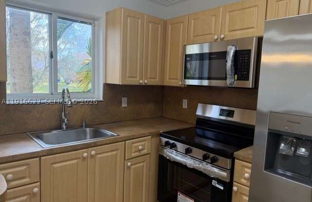 2199 NW 77th Way photos photos