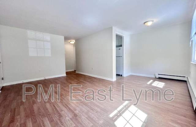 65 Evergreen Avenue photos photos