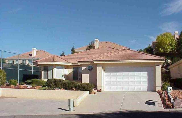 Spacious Three Bedroom Gallery 1