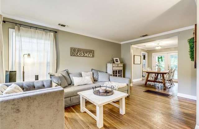 4928 Birchman Avenue Gallery 3