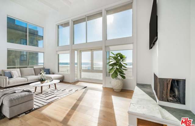 3711 OCEAN FRONT photos photos