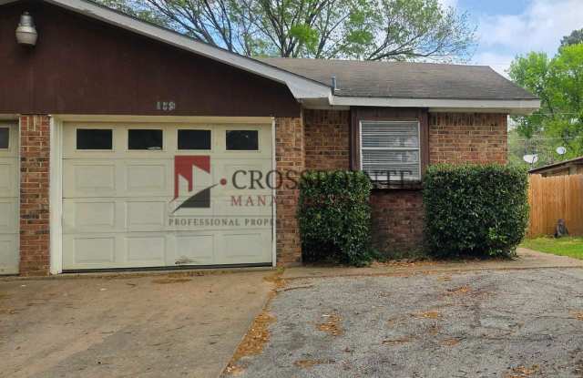Tour Today! 3 Bedroom, 2 Bathroom Unit! photos photos