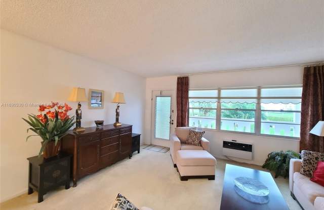 609 Fanshaw - 609 Fanshaw North, Palm Beach County, FL 33434