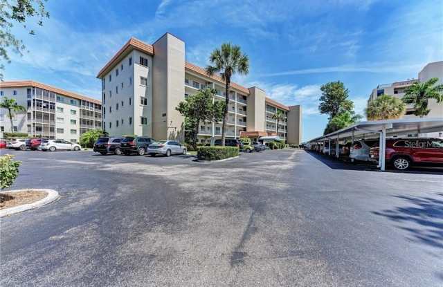 1650 1ST AVENUE W photos photos