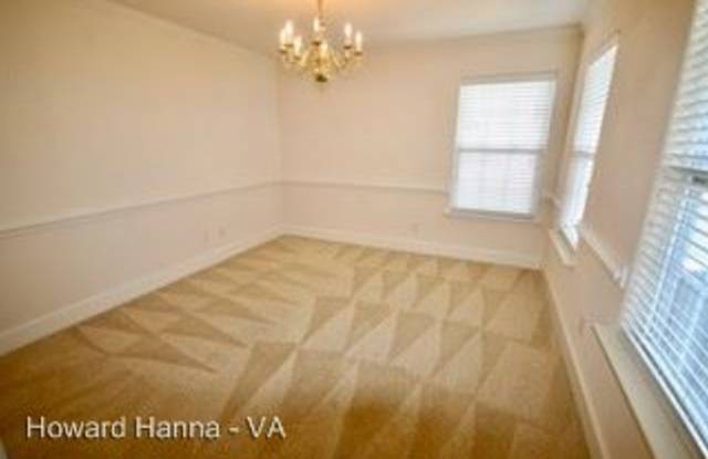 801 Calvert Court Gallery 3