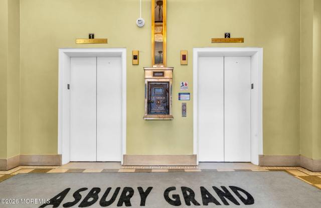 501 Grand Avenue unit: 6B Gallery 2