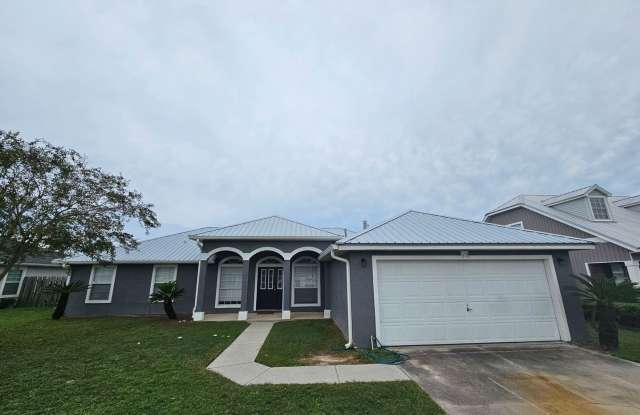Spacious Home, Great for Entertaining in a Peaceful Subdivision! **SPECIAL: $2095/month for New Lease by 12/31/2024!!** - 113 Byrd Drive, Callaway, FL 32404