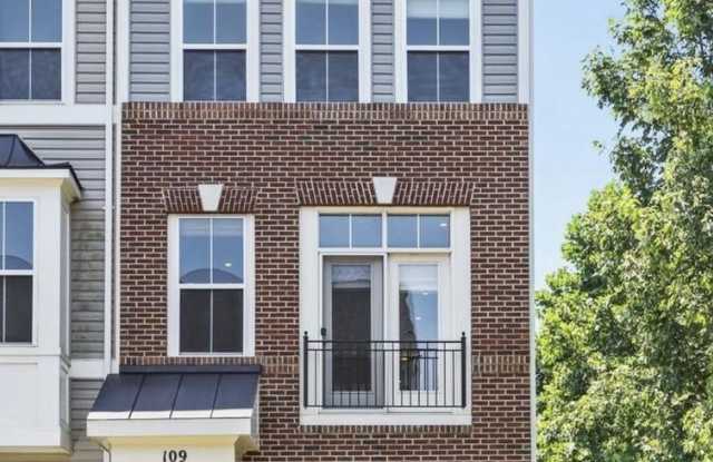 109 BELLINGHAM DR photos photos