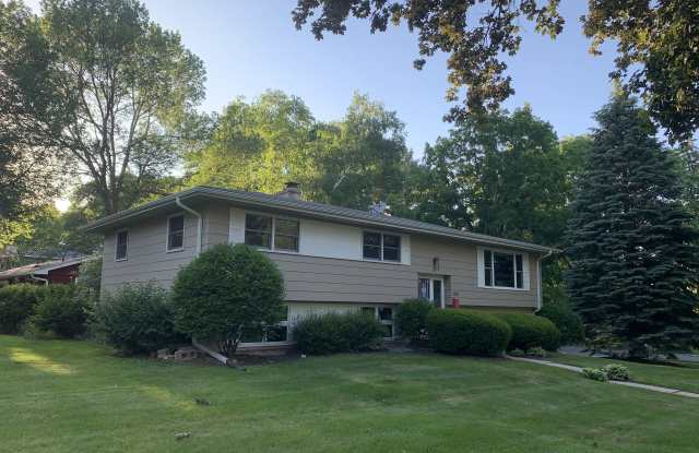 2114 Brentwood Parkway Gallery 2