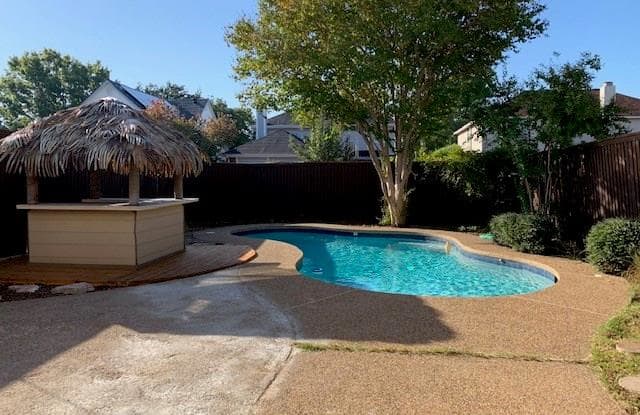 1316 bogard - 1316 Bogard Lane, Lewisville, TX 75077