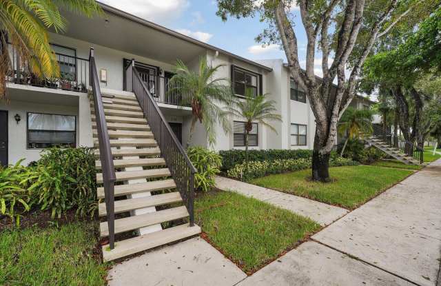 1284 S Military Trail Gallery 2