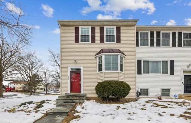 570 Mount Lubentia Court East - 570 Mount Lubentia Court East, Largo, MD 20774