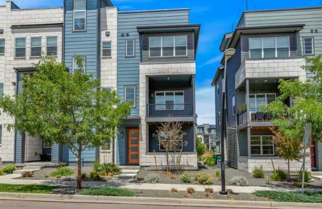 1555 West 67th Avenue photos photos