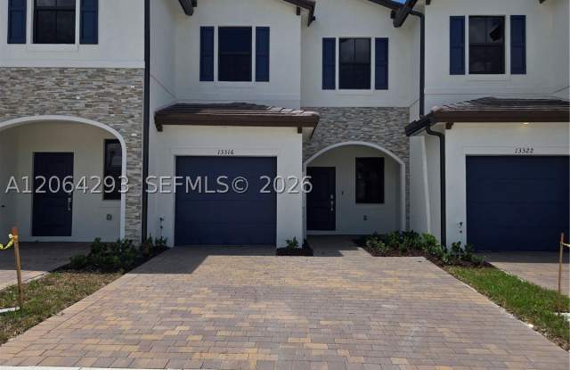 13316 SW 232nd Ter Gallery 2